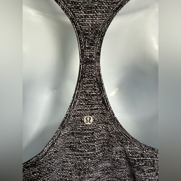 Lululemon Cool Racerback II *Nulu Twillines White Black Size 12 - Picture 8 of 10